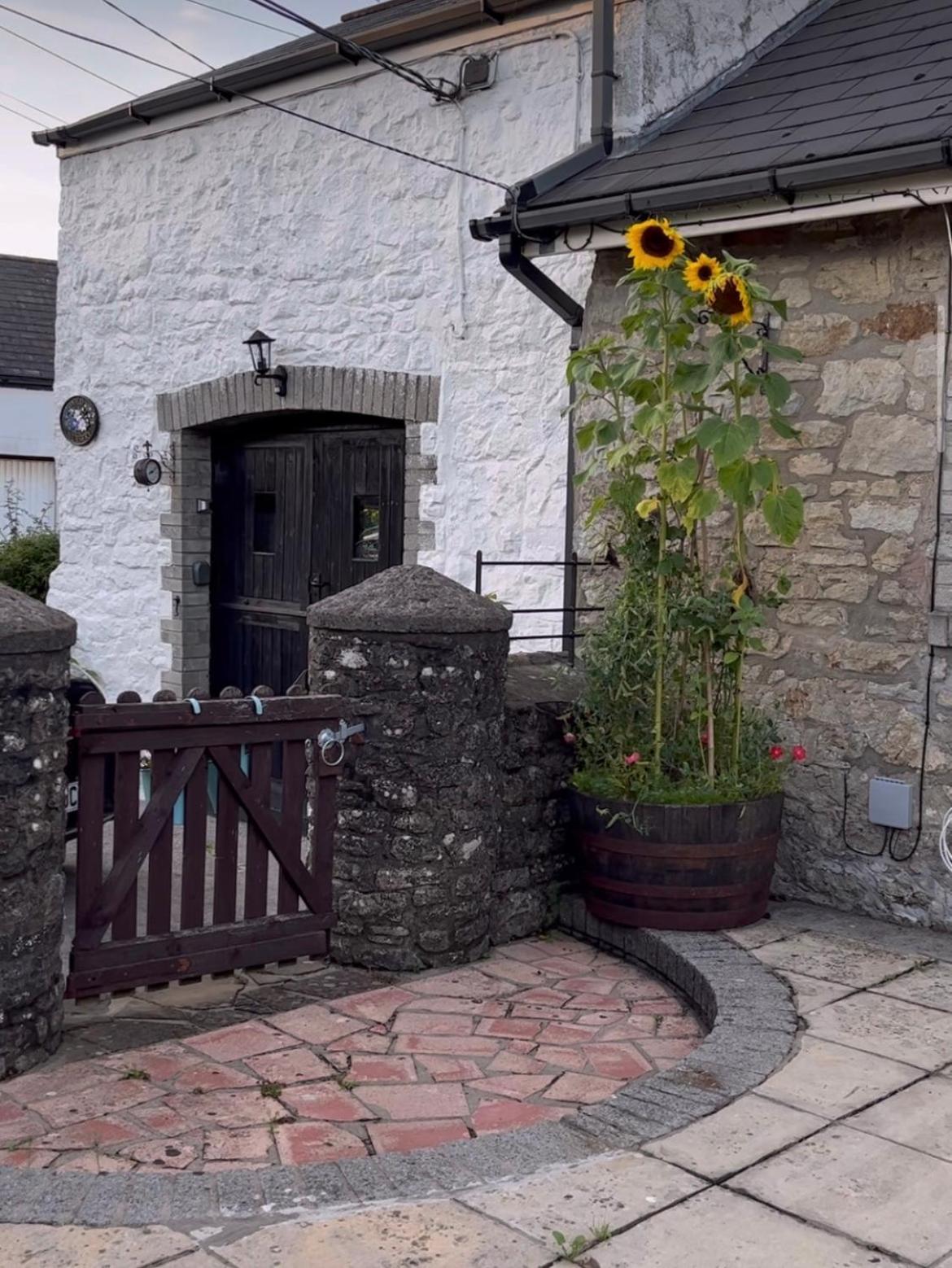 Old Nursery Coity Exterior photo